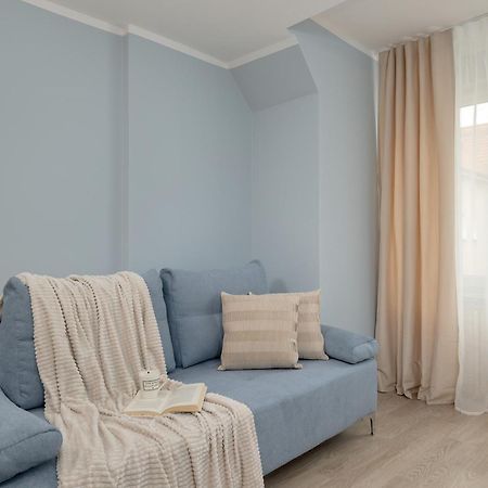 Apartamenty Przy Promenadzie By Noclegi Renters ชวีโนวิชแจ ภายนอก รูปภาพ