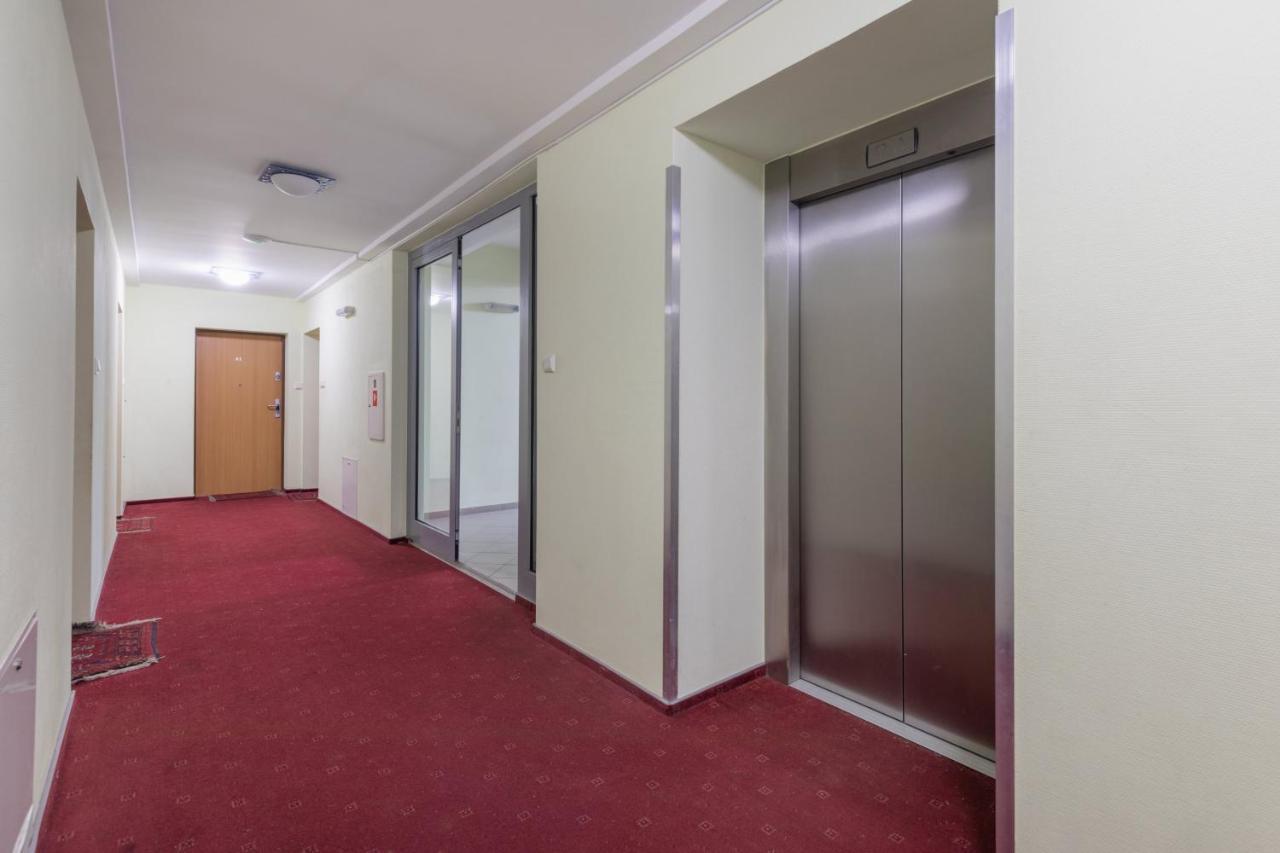Apartamenty Przy Promenadzie By Noclegi Renters ชวีโนวิชแจ ภายนอก รูปภาพ