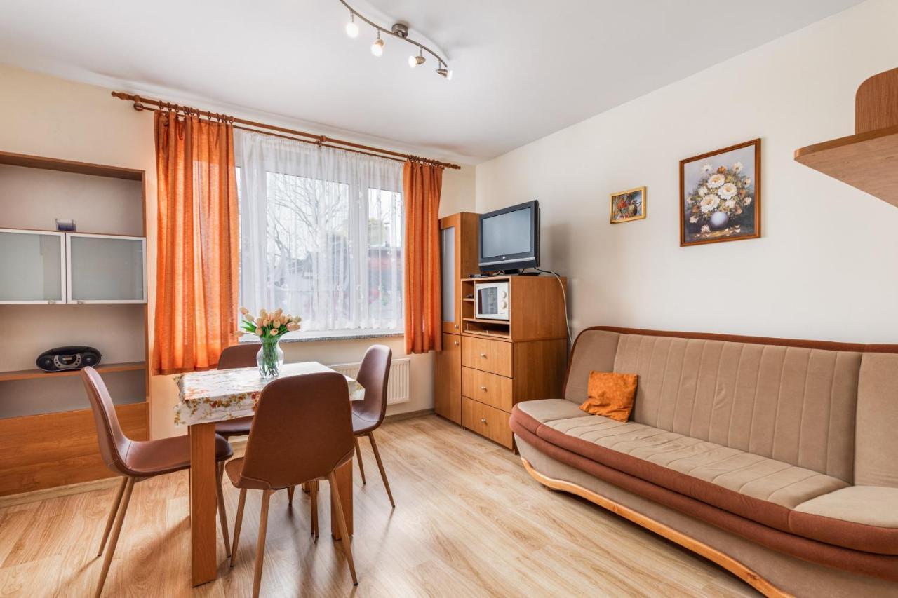 Apartamenty Przy Promenadzie By Noclegi Renters ชวีโนวิชแจ ภายนอก รูปภาพ