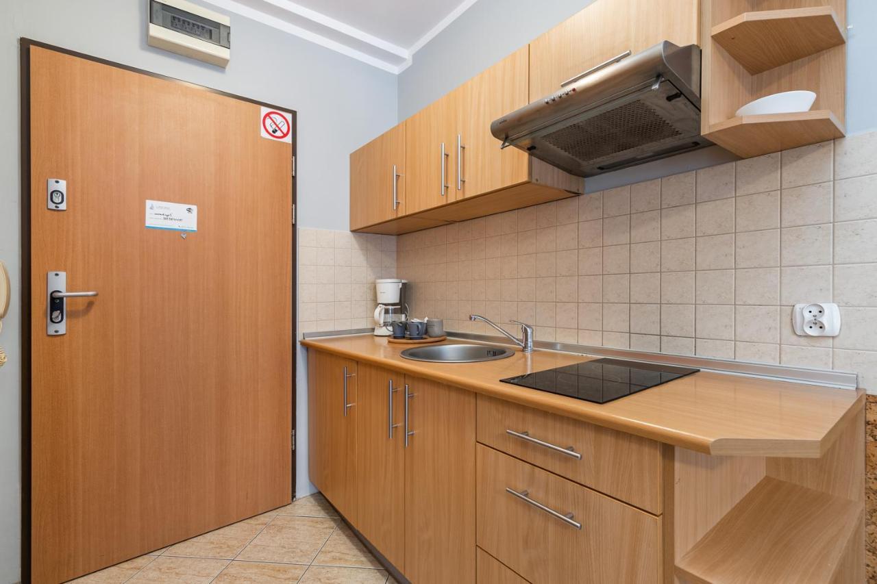 Apartamenty Przy Promenadzie By Noclegi Renters ชวีโนวิชแจ ภายนอก รูปภาพ