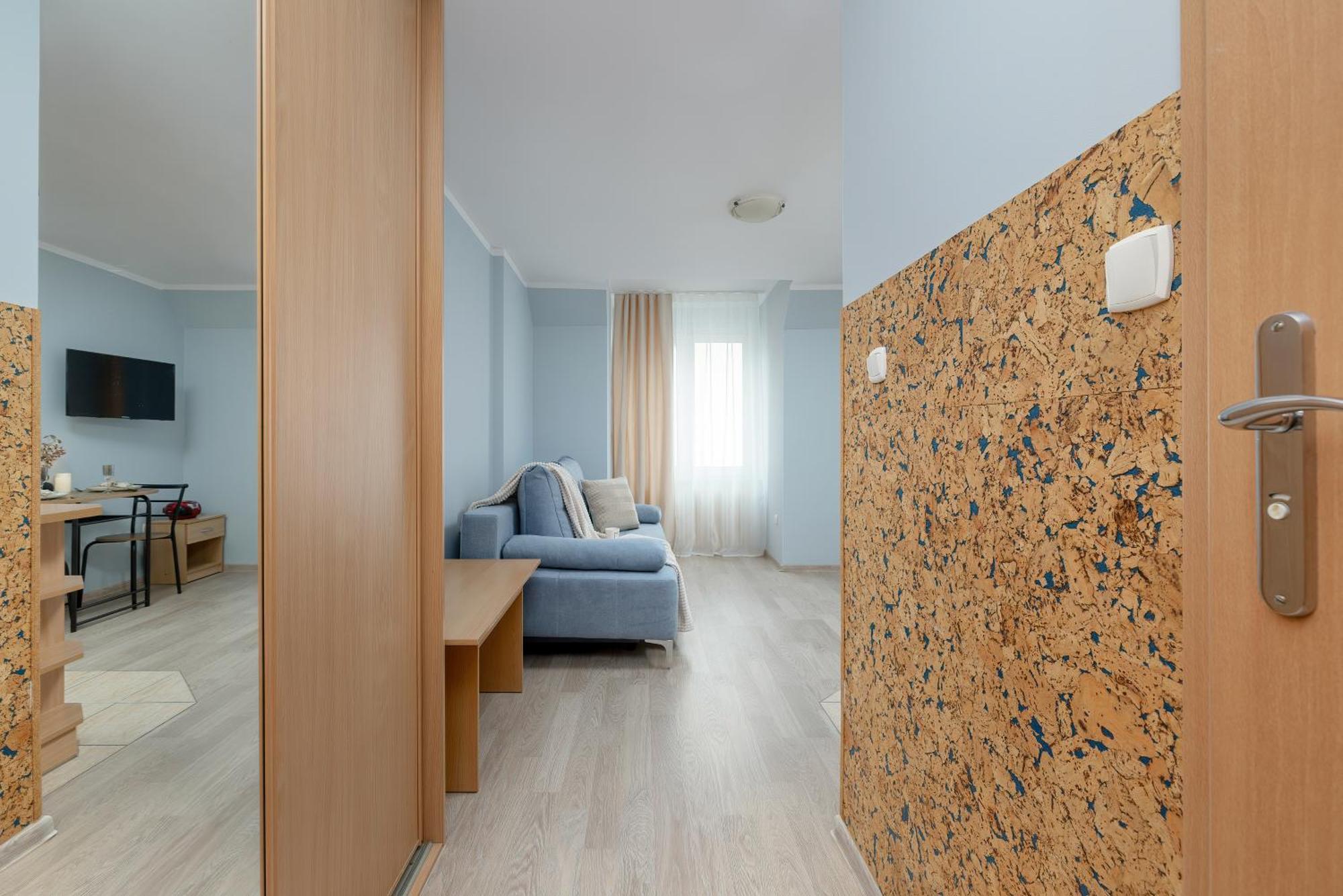 Apartamenty Przy Promenadzie By Noclegi Renters ชวีโนวิชแจ ภายนอก รูปภาพ