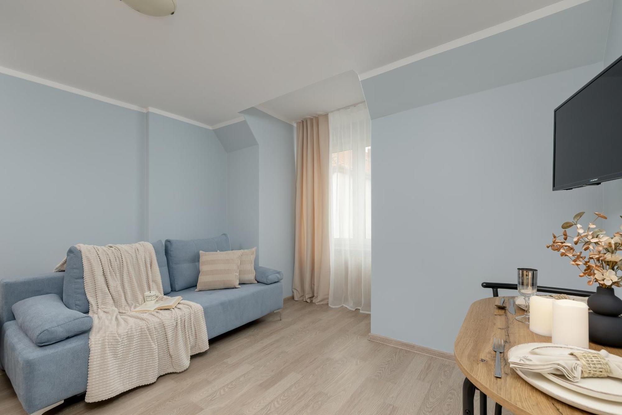 Apartamenty Przy Promenadzie By Noclegi Renters ชวีโนวิชแจ ภายนอก รูปภาพ