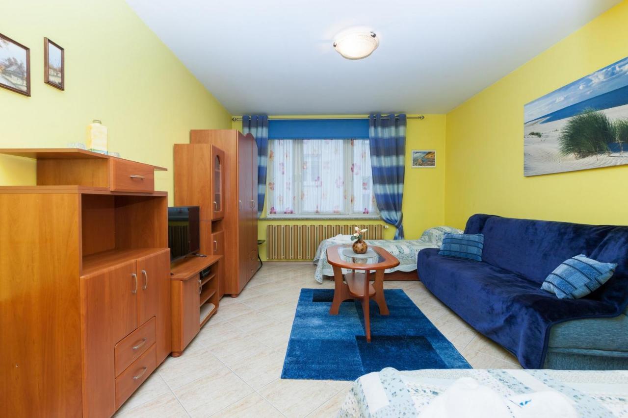 Apartamenty Przy Promenadzie By Noclegi Renters ชวีโนวิชแจ ภายนอก รูปภาพ