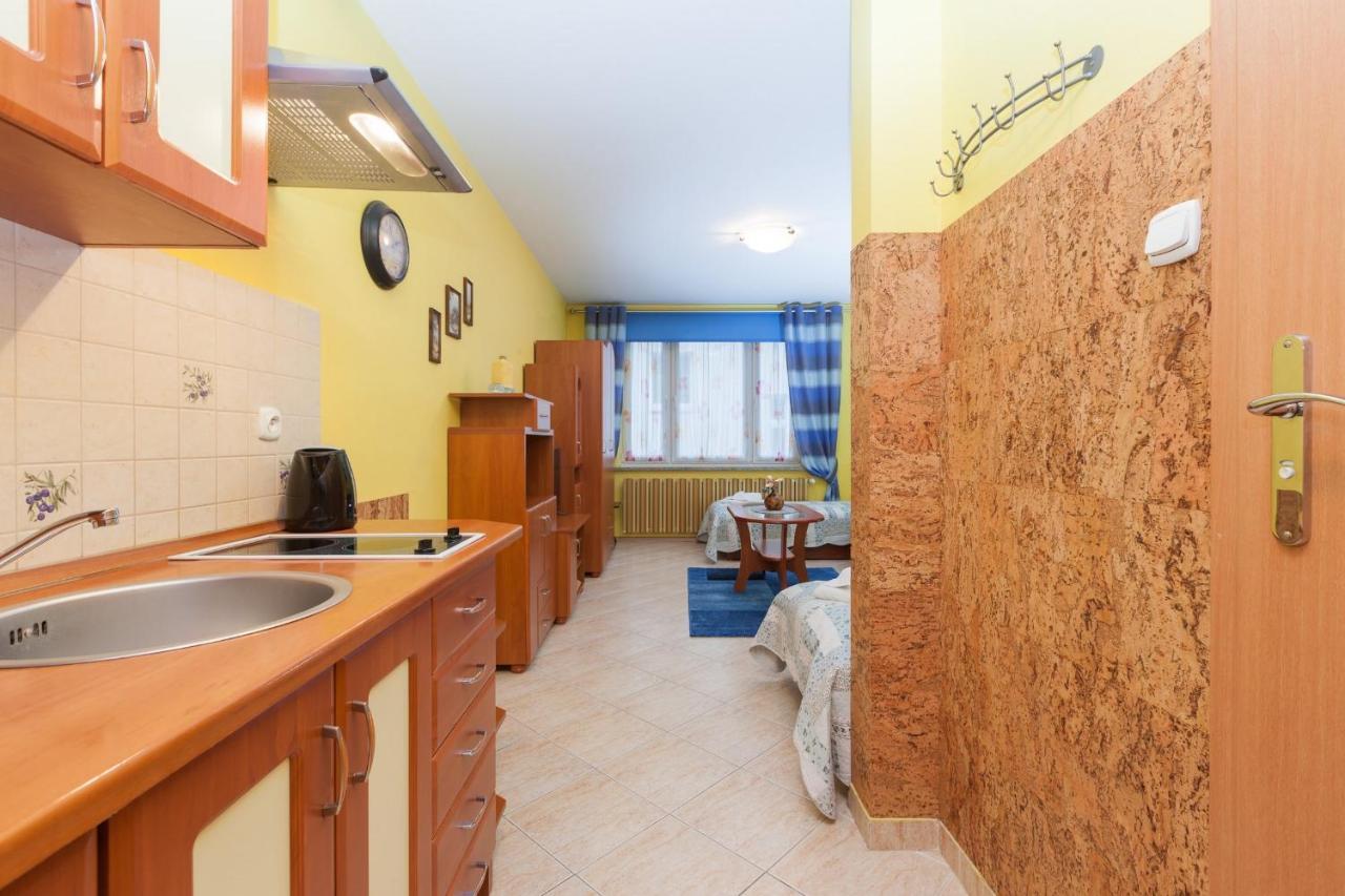 Apartamenty Przy Promenadzie By Noclegi Renters ชวีโนวิชแจ ภายนอก รูปภาพ