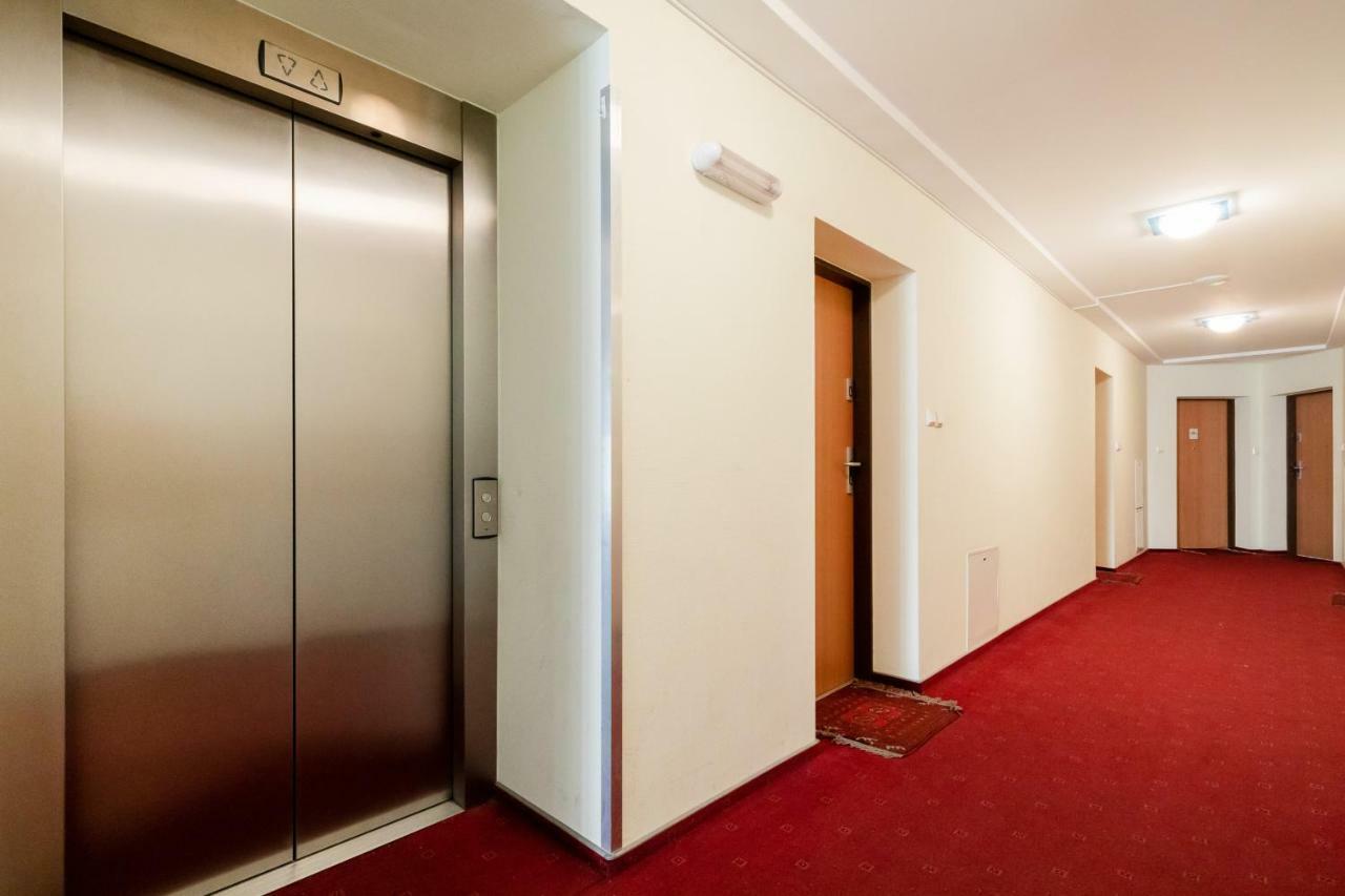 Apartamenty Przy Promenadzie By Noclegi Renters ชวีโนวิชแจ ภายนอก รูปภาพ